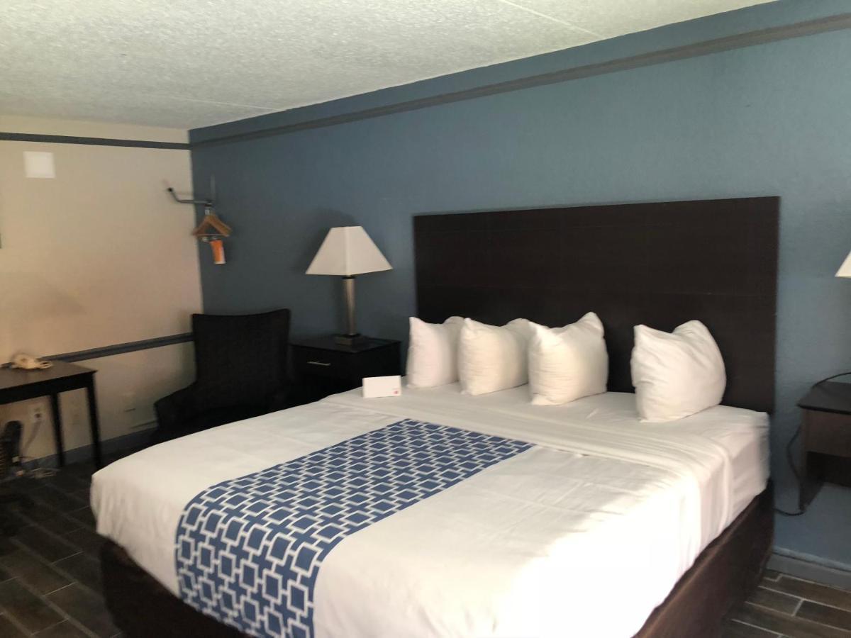 Classic Quadruple Room
