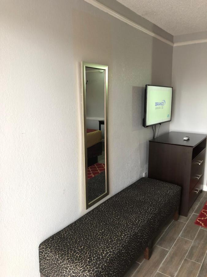 Classic Quadruple Room
