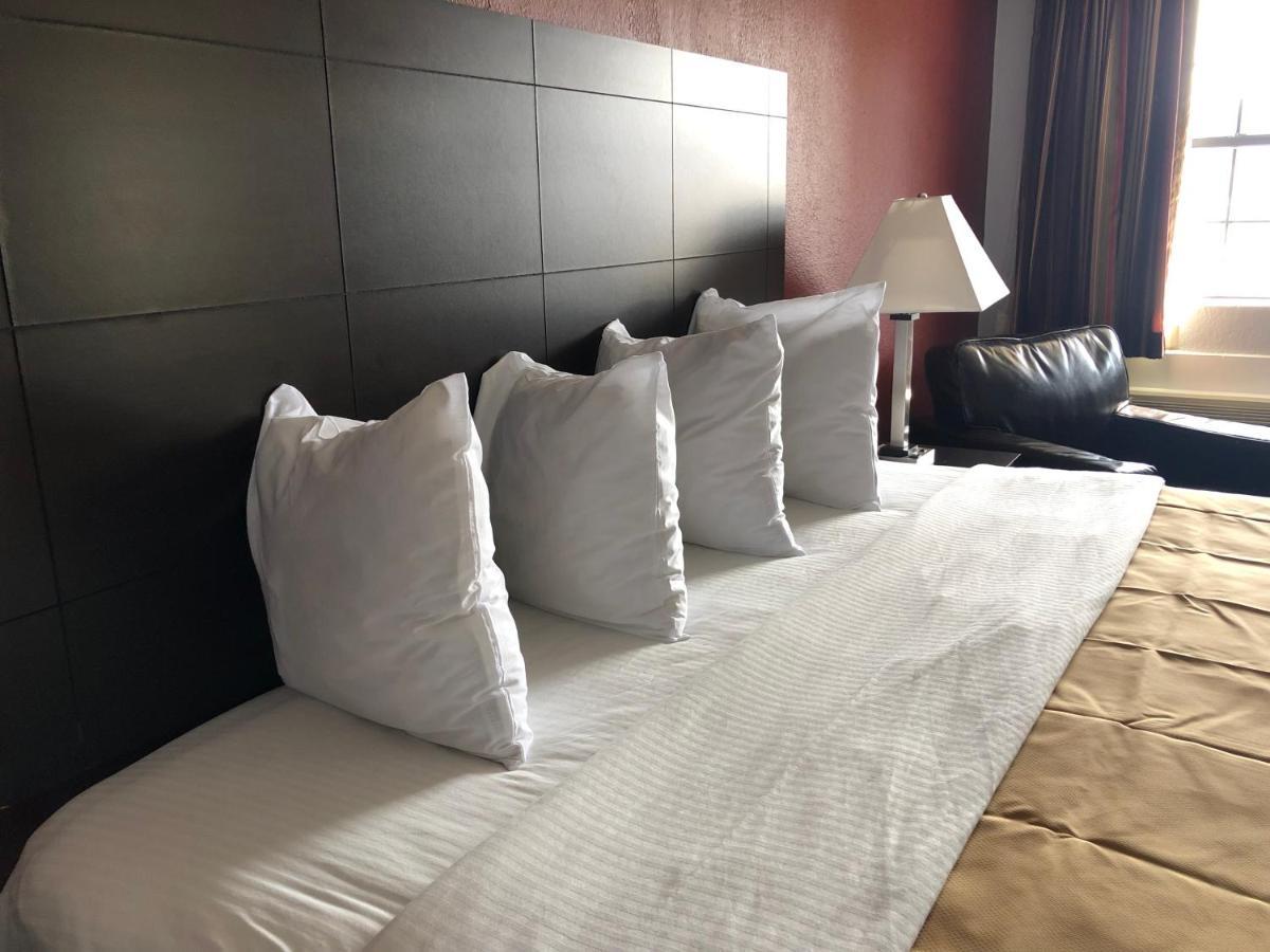 Classic Quadruple Room