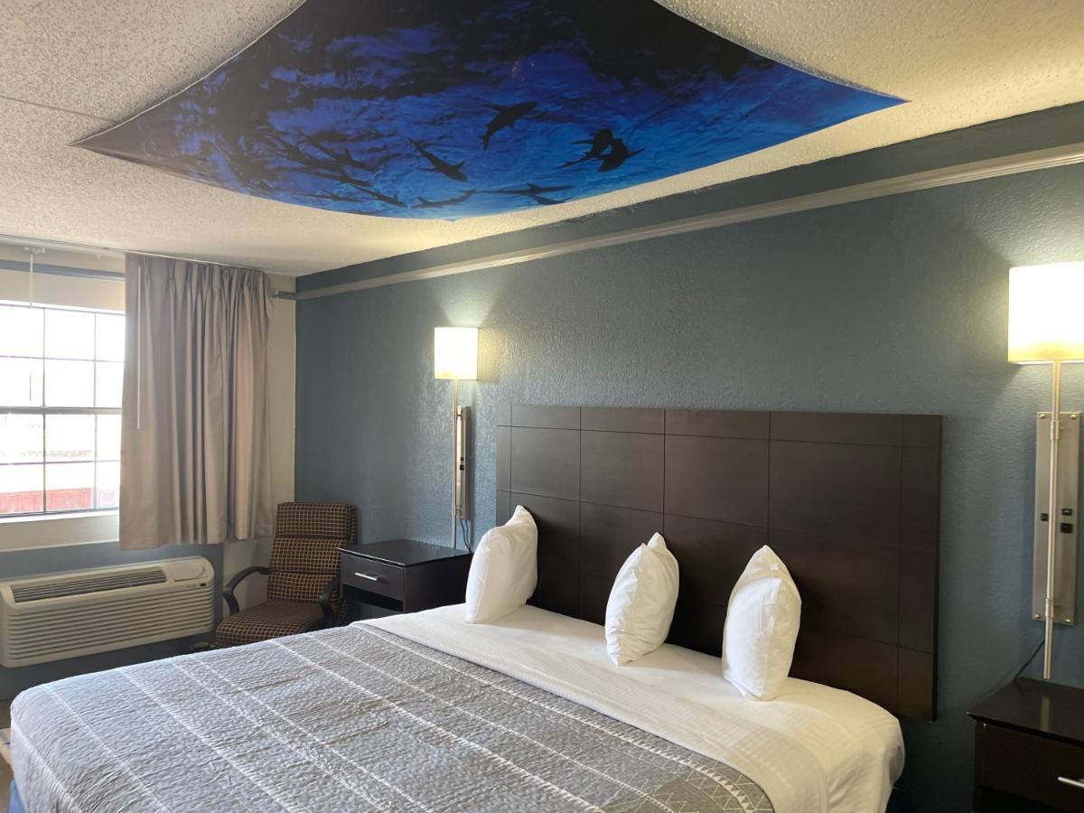 Classic Quadruple Room