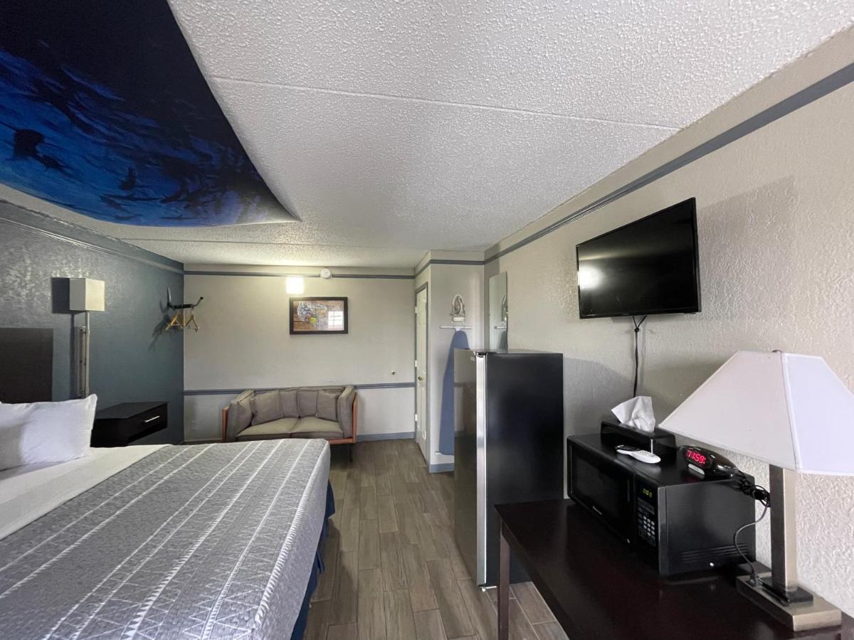 Classic Quadruple Room